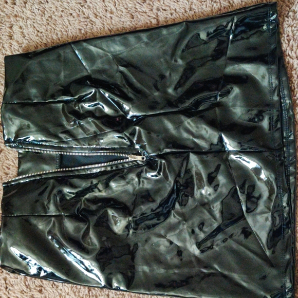 Skirt - Picture 5 of 5